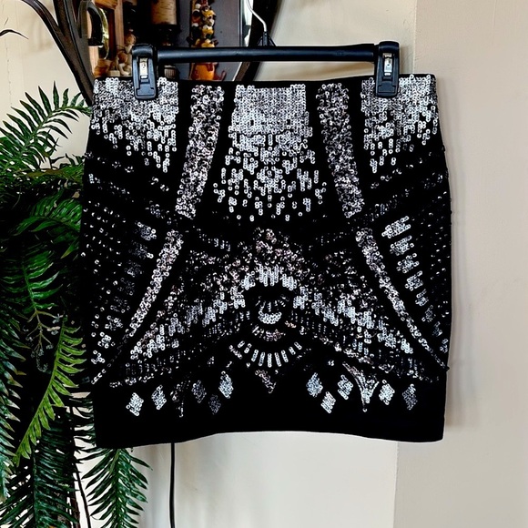 NWOT Express Black Mini Skirt Metallic Gray & Silver Tone Sequins Cotton Stretch - Picture 12 of 12